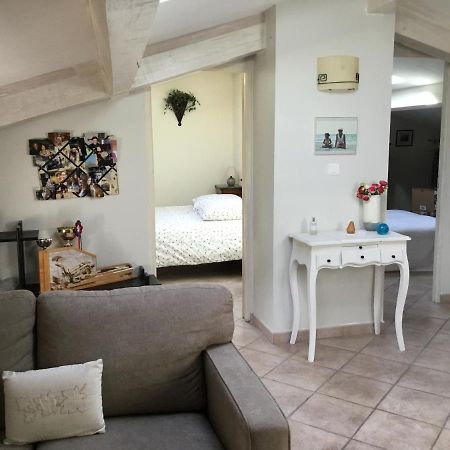 Les Lauriers Bed and Breakfast Camps-la-Source Eksteriør billede