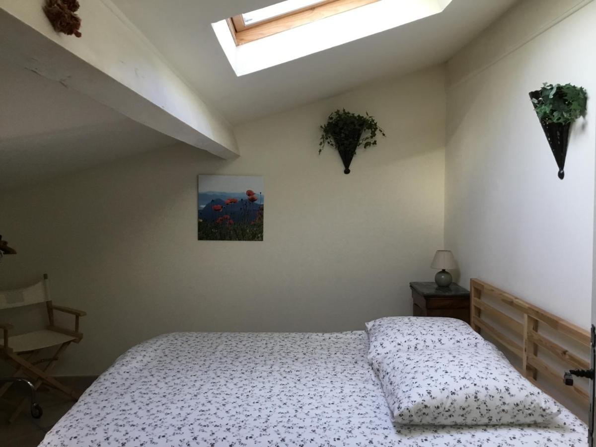 Les Lauriers Bed and Breakfast Camps-la-Source Eksteriør billede
